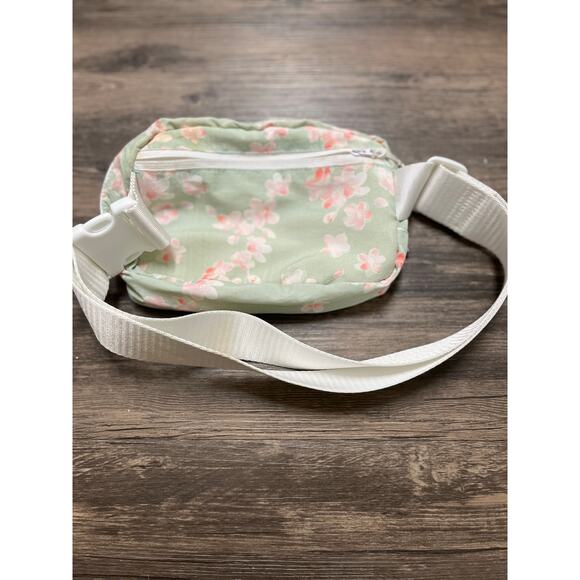 Liana Lola Sling Bag / Fanny Pack Watercolor Sakura Sage – GUC Adjustable Strap - Picture 8 of 8